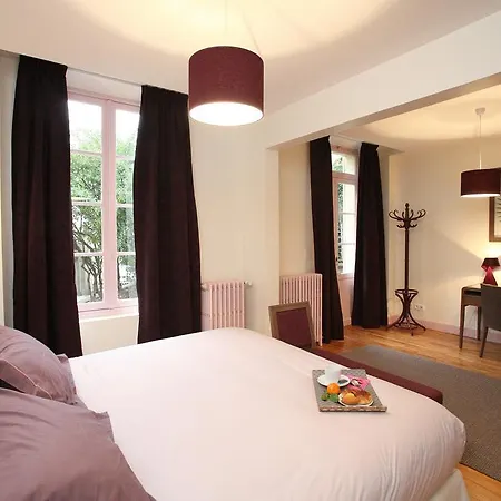 Couette-café Chambres D'hotes Pascaline Clermont-Ferrand
